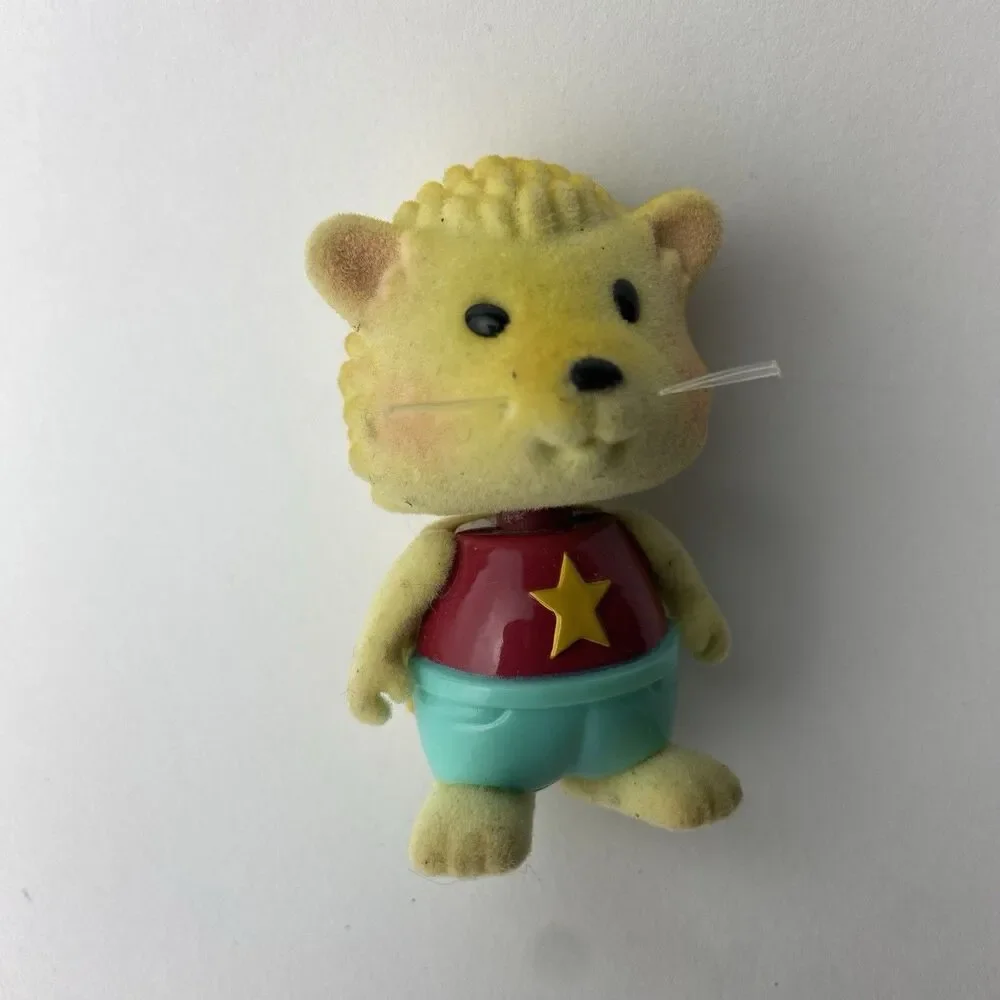 Li'l Woodzeez Huey Hedgehog Blind Bag Acorns Little BobbleHead Animals Series 2